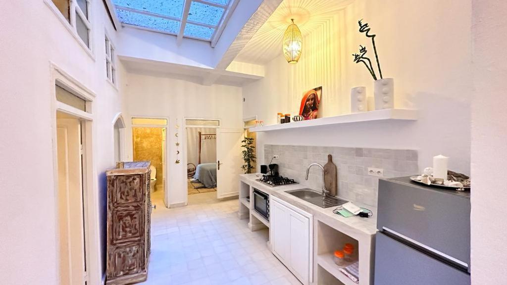 En Plein Coeur De La Medina Apartment เอสเซาอิรา ภายนอก รูปภาพ