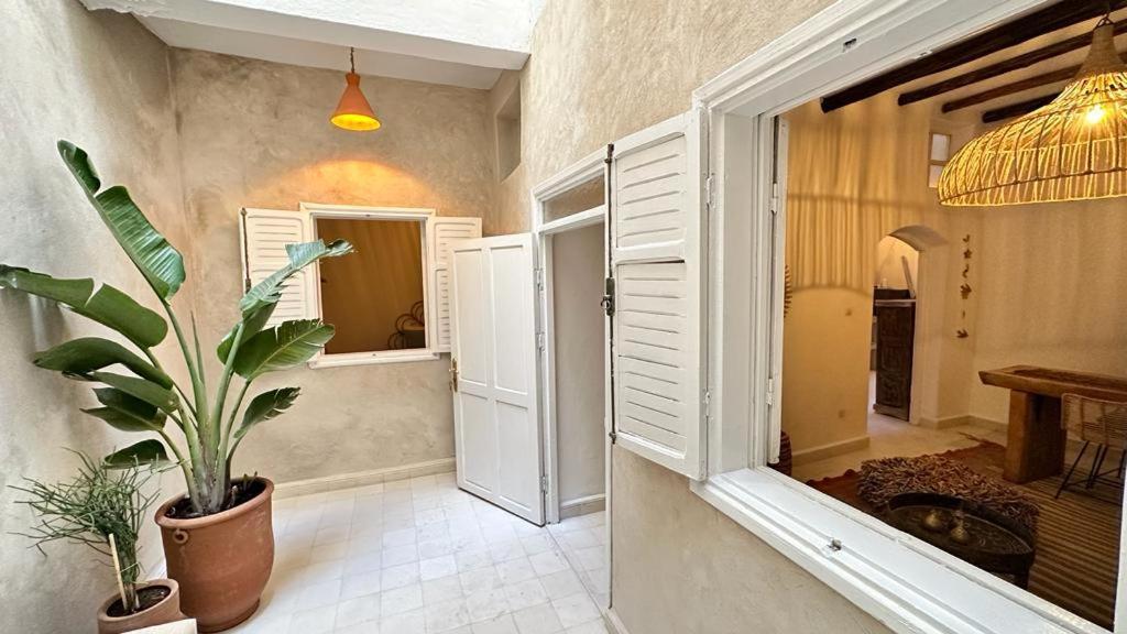 En Plein Coeur De La Medina Apartment เอสเซาอิรา ภายนอก รูปภาพ